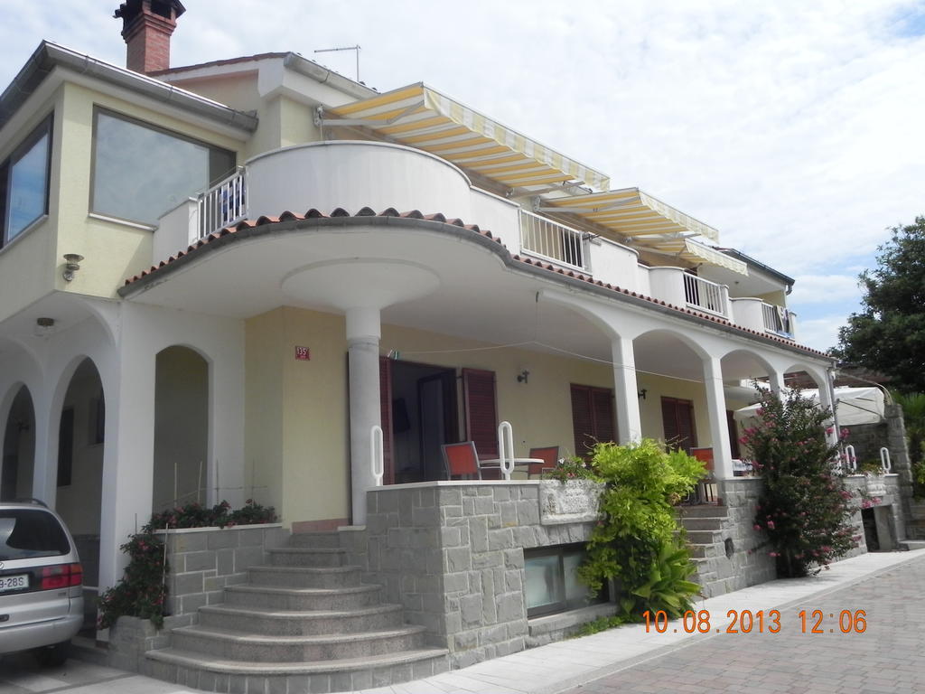Rooms And Apartments Roza Portorož Exterior foto